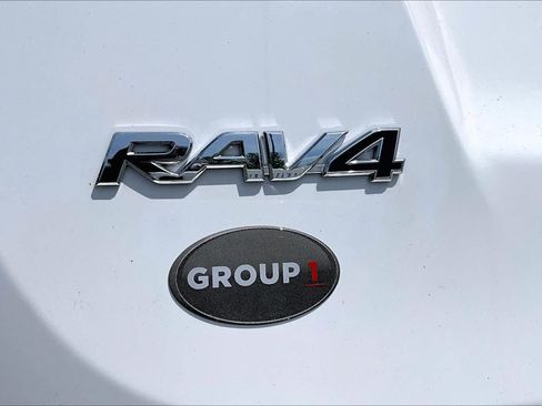 Used 2017 Toyota RAV4 SE w/ Power Special Value Package AWD/4WD image 32