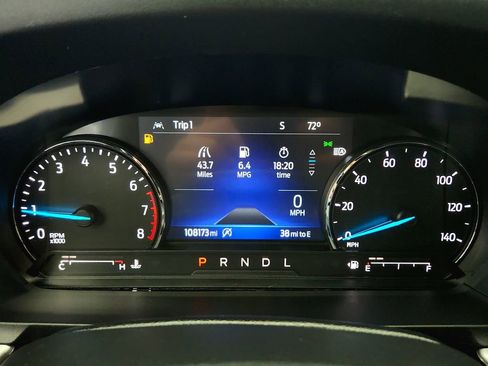 Used 2022 Ford Explorer XLT AWD/4WD image 13