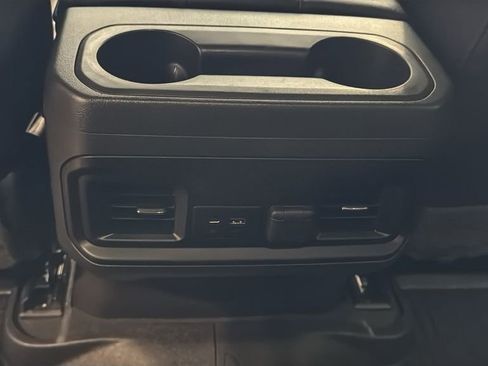 Used 2021 Chevrolet Silverado 1500 RST image 21