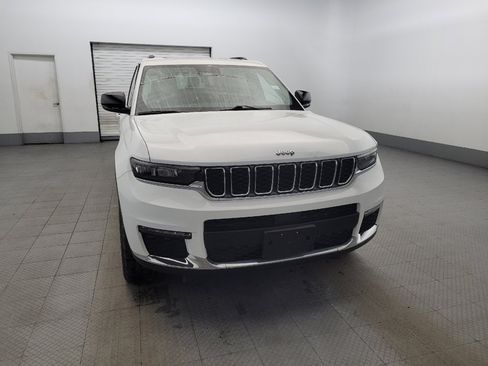 Used 2022 Jeep Grand Cherokee L Limited AWD/4WD image 14