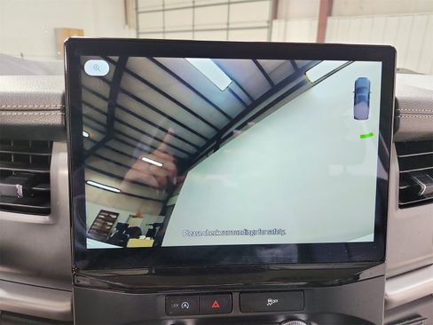 Used 2024 Ford Expedition Max XLT image 28