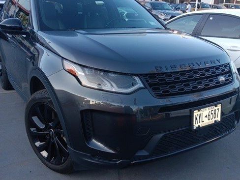 Used 2022 Land Rover Discovery Sport SE image 2
