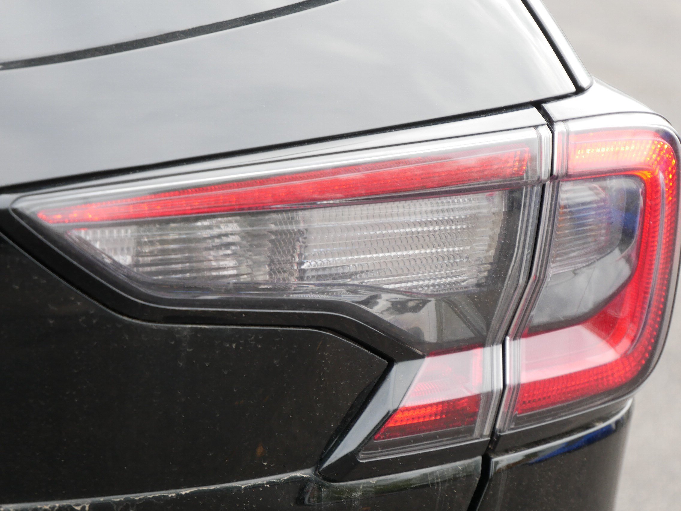 Used 2024 Subaru Outback Onyx Edition XT AWD/4WD image 17