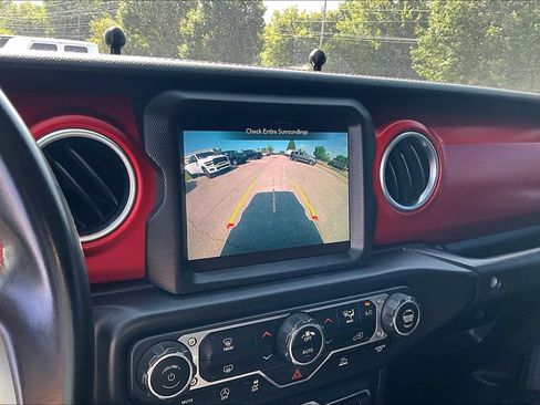 Used 2021 Jeep Wrangler Unlimited Rubicon AWD/4WD image 18
