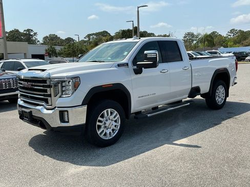 Used 2022 GMC Sierra 2500 SLT w/ SLT Premium Package image 2