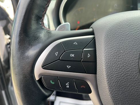 Used 2019 Jeep Grand Cherokee Trailhawk AWD/4WD image 14