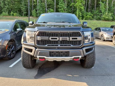 Used 2018 Ford F150 Raptor w/ Equipment Group 802A Luxury AWD/4WD image 3