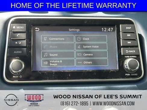 New 2025 Nissan Versa SV w/ Trunk Package image 32