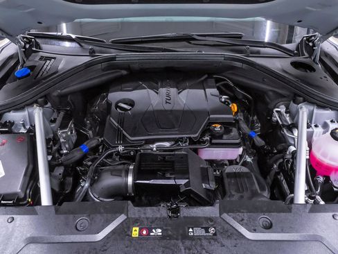 Certified 2026 Genesis GV70 2.5T Advanced image 21