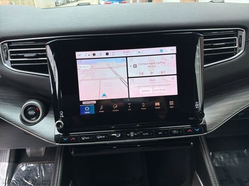 Used 2024 Jeep Wagoneer Series II w/ Flexible Seating Group image 18