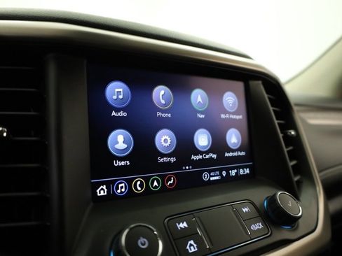 Used 2023 GMC Acadia Denali w/ Denali Ultimate Package image 16