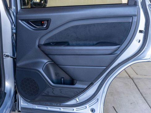 Used 2025 Subaru Forester Touring w/ Popular Package - Touring image 22