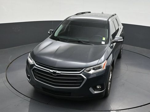 Used 2021 Chevrolet Traverse LT FWD image 23
