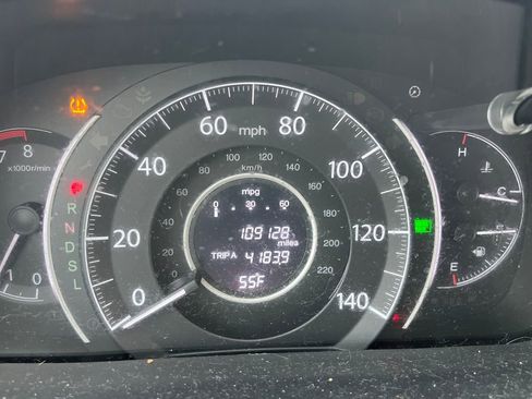 Used 2016 Honda CR-V EX image 2