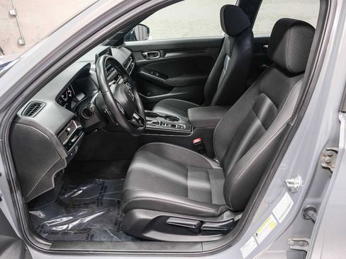 Used 2025 Honda Civic Sport image 22