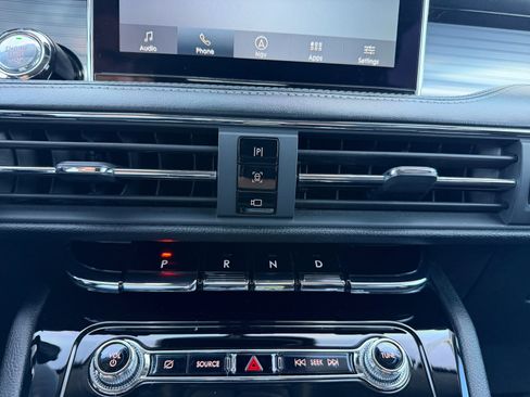 Used 2022 Lincoln Corsair FWD w/ Equipment Group 101A image 11