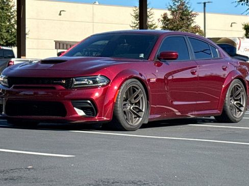 Used 2020 Dodge Charger Scat Pack image 9