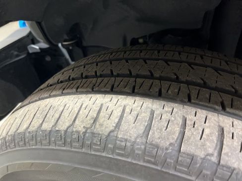 Used 2023 Jeep Wrangler Unlimited Sahara image 38