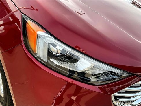 Used 2019 Ford Edge SEL w/ Equipment Group 201A image 27