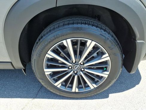 New 2026 Nissan Pathfinder Platinum w/ Cargo Package AWD/4WD image 4