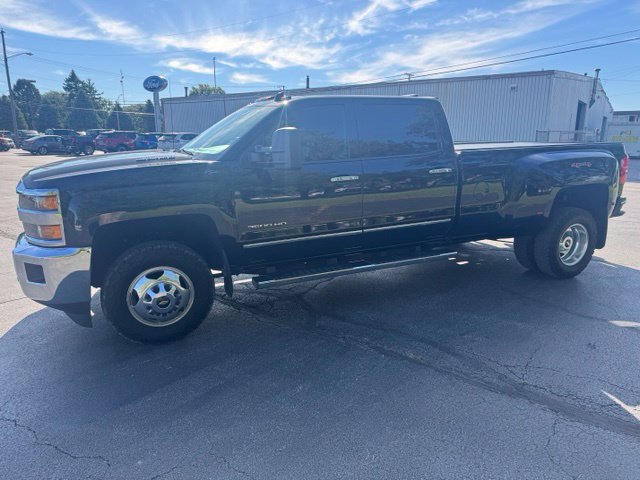 Used 2015 Chevrolet Silverado 3500 LTZ w/ Duramax Plus Package AWD/4WD image 2