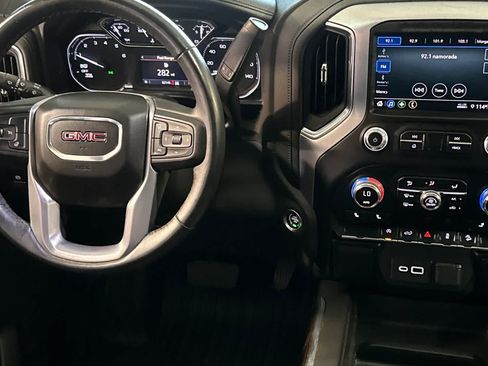 Used 2022 GMC Sierra 1500 Elevation AWD/4WD image 16