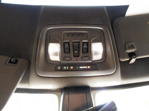 Used 2021 GMC Sierra 1500 Denali w/ Denali Ultimate Package image 27