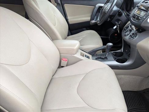 Used 2008 Toyota RAV4 Limited image 19