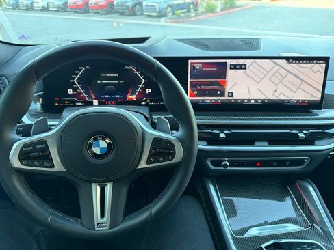 Used 2026 BMW X6 M60i AWD/4WD image 15
