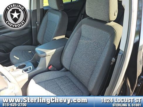 Used 2023 Chevrolet Equinox LT w/ Driver Convenience Package image 10