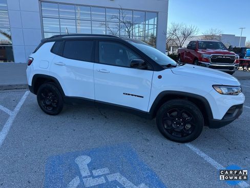 Used 2023 Jeep Compass Trailhawk image 33