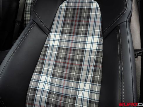 Used 2025 Porsche 911 Turbo S image 45