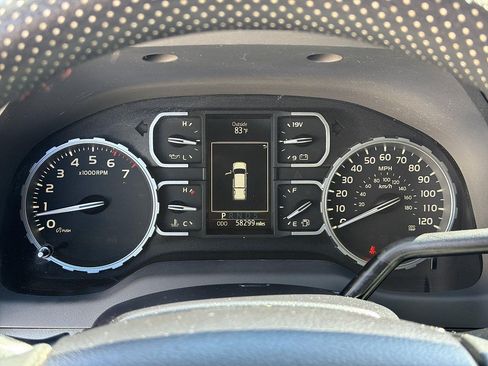 Used 2021 Toyota Tundra SR5 AWD/4WD image 10