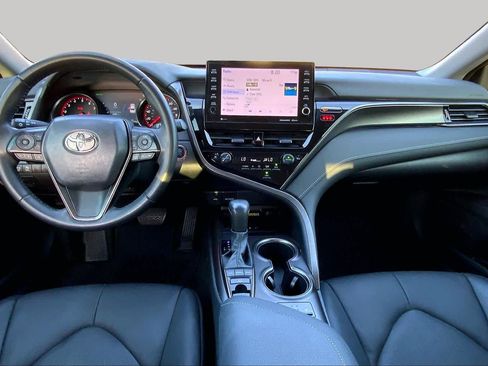 Used 2023 Toyota Camry XSE FWD image 17