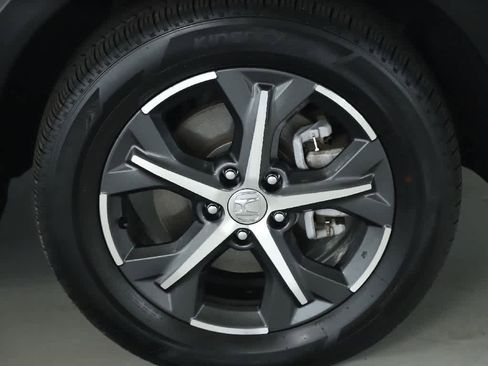 Used 2024 Honda HR-V EX-L image 10