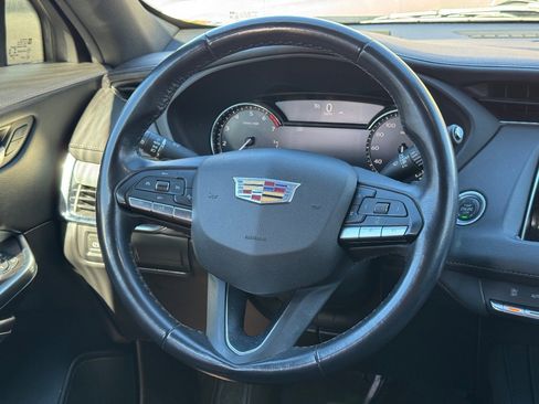 Used 2023 Cadillac XT4 Premium Luxury image 26