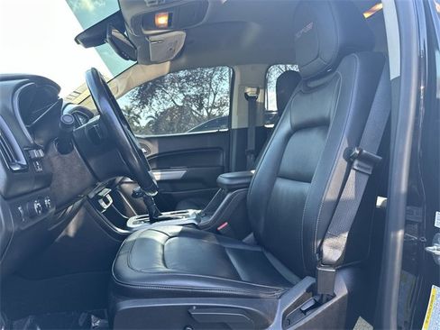 Used 2019 Chevrolet Colorado ZR2 image 13