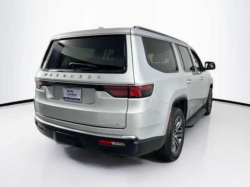 Used 2022 Jeep Wagoneer Series III w/ Rear Seat Video Group 1 RWD image 5
