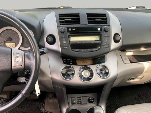 Used 2008 Toyota RAV4 Limited AWD/4WD image 6