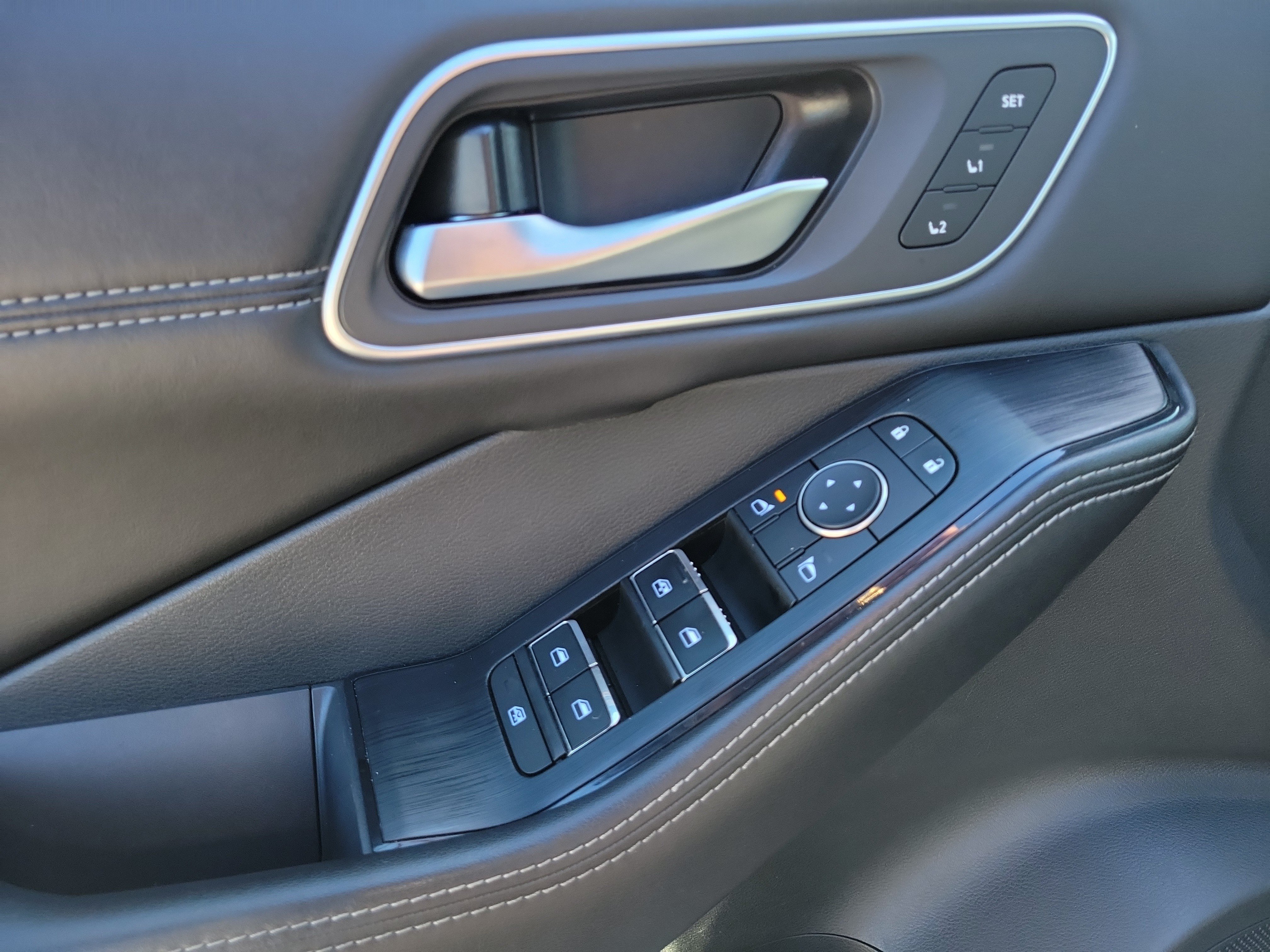 Certified 2021 Nissan Rogue SL w/ Premium Package FWD image 16