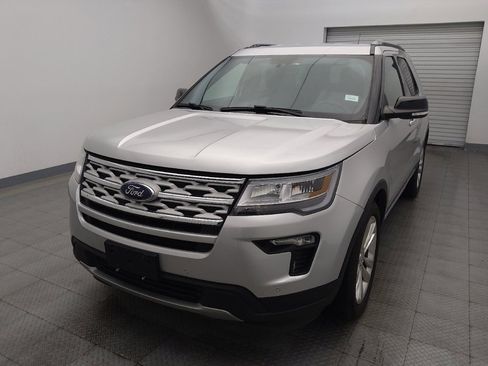 Used 2018 Ford Explorer XLT w/ Equipment Group 202A image 15