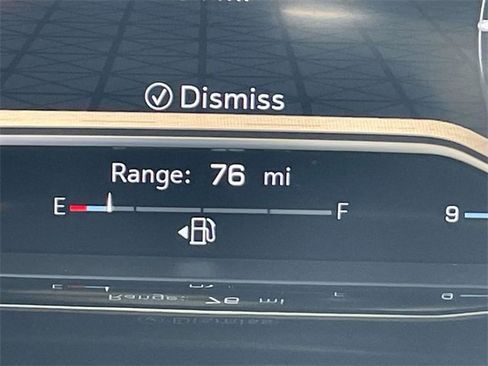 Used 2022 GMC Sierra 1500 SLT w/ SLT Premium Plus Package image 22