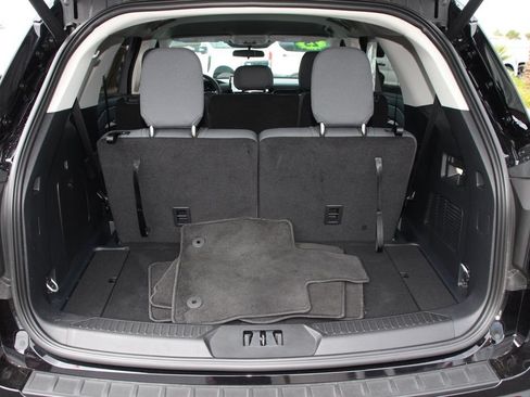 Certified 2025 Ford Explorer Active AWD/4WD image 24