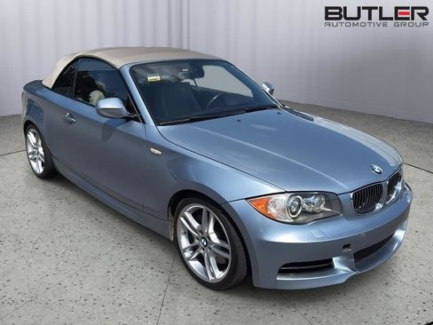 Used 2010 BMW 135i Convertible RWD image 11