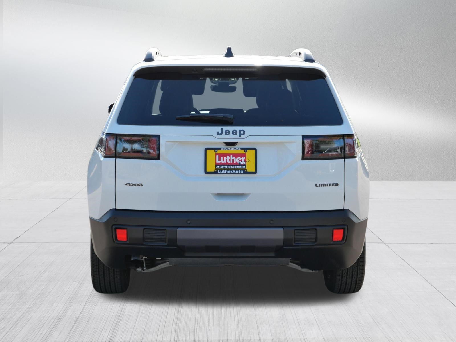 Used 2026 Jeep Cherokee Limited AWD/4WD image 6