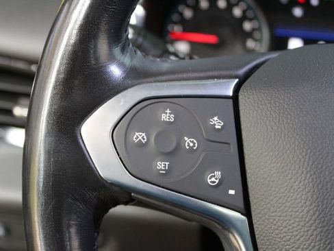 Used 2021 Chevrolet Traverse Premier w/ Redline Edition AWD/4WD image 16