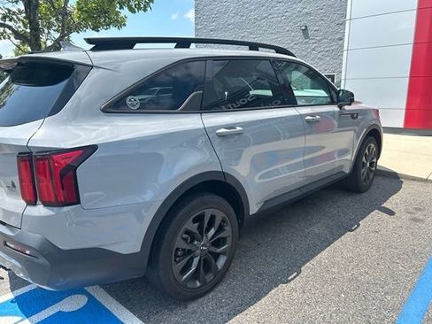 Certified 2022 Kia Sorento SX Prestige AWD/4WD image 3