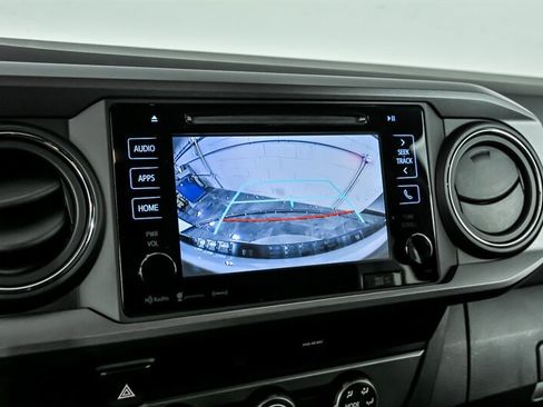 Used 2019 Toyota Tacoma TRD Off-Road image 26