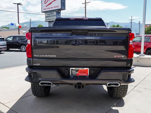 Used 2024 Chevrolet Silverado 1500 RST AWD/4WD image 7