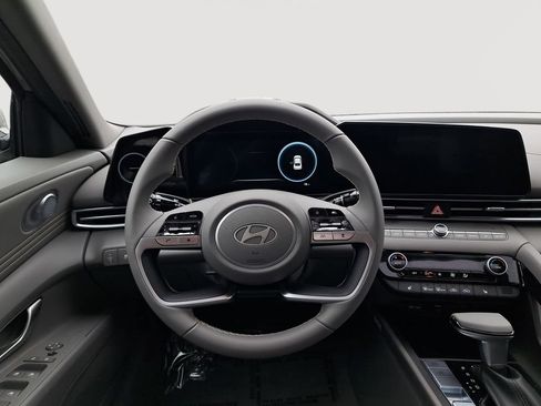 New 2025 Hyundai Elantra SEL w/ Cargo Package image 22